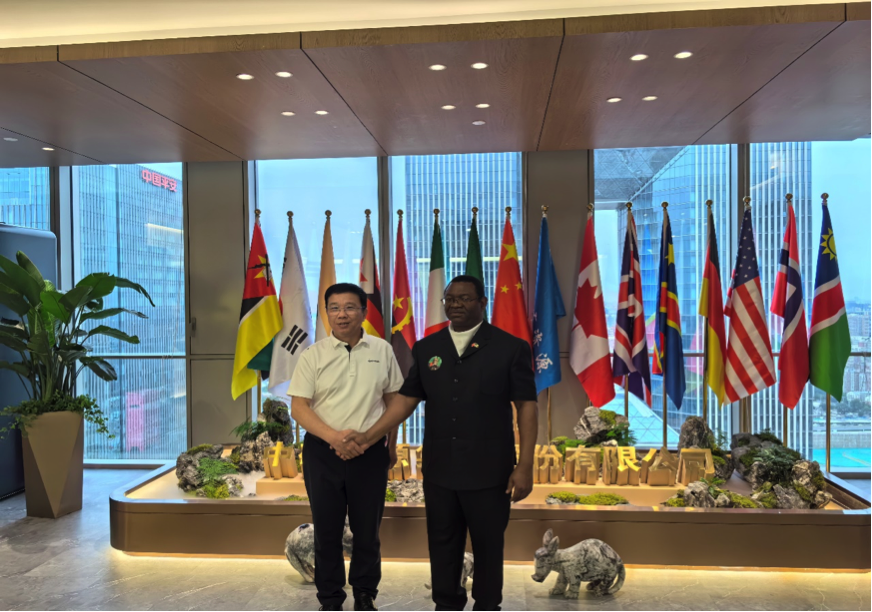 赞比亚驻华大使到访威廉体育集团总部