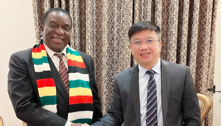 津巴布韦总统亲切会见威廉体育集团董事长王平卫